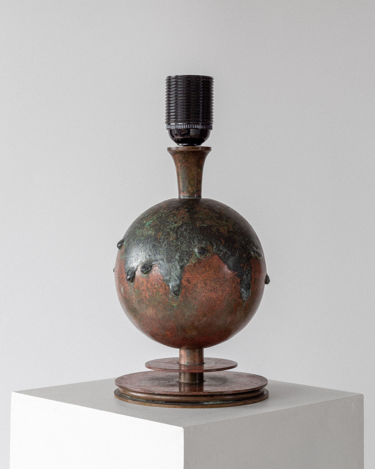 Art Deco copper bronze drip lamp with patina detail view