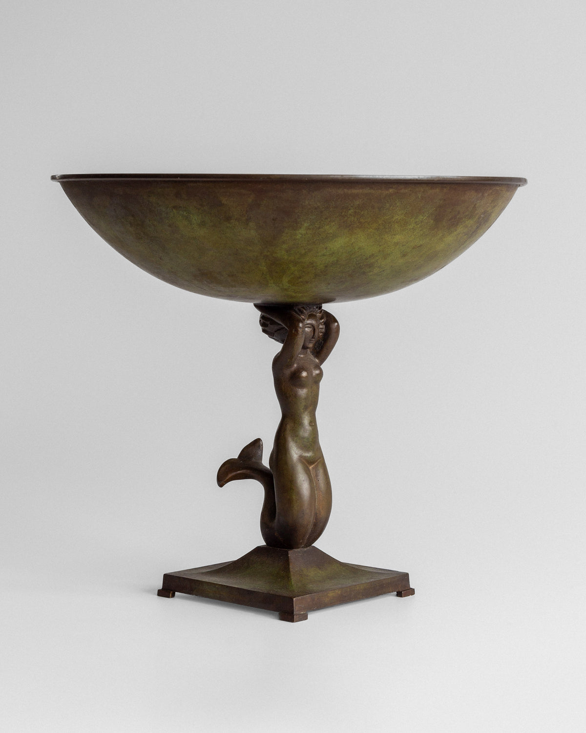 Swedish Art Deco bronze bowl supported by sculptural mermaid base