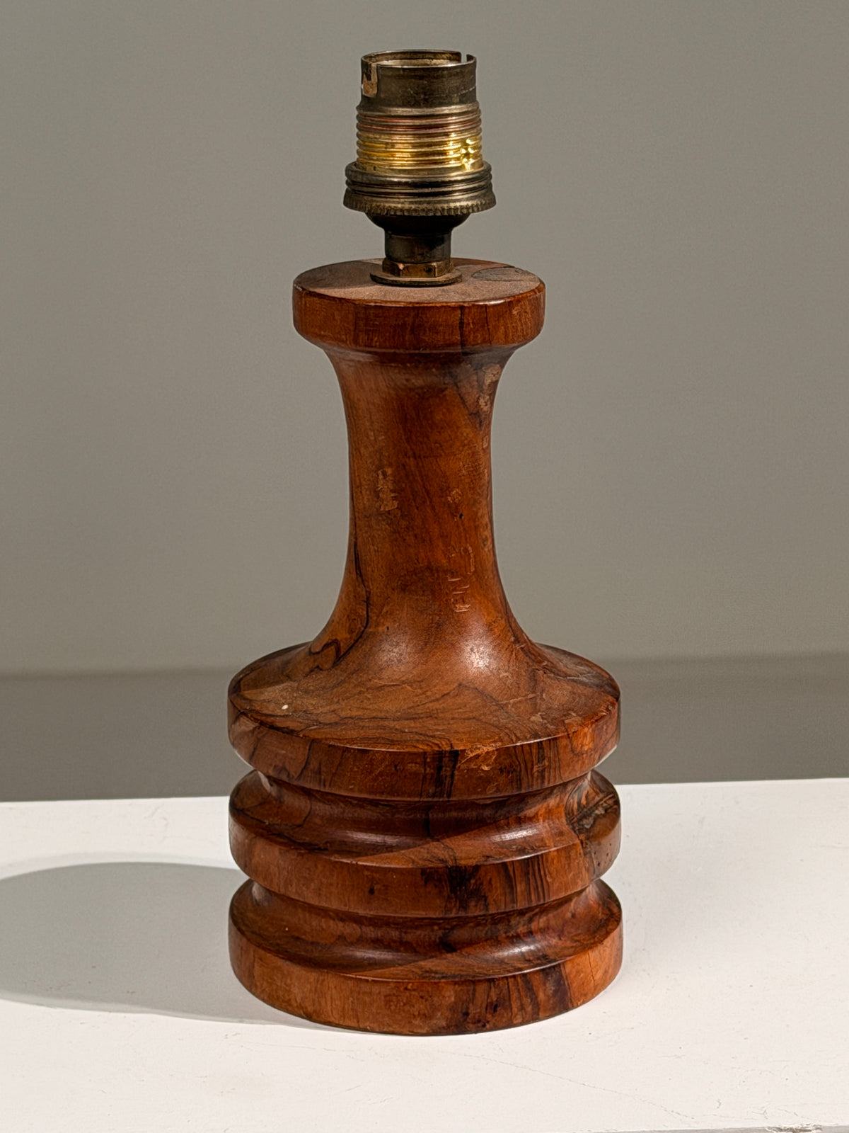 Art Deco carved wood table lamp, France, circa 1930 — detail view