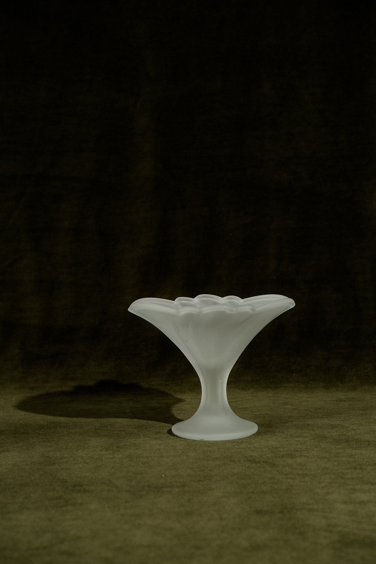 Set of 3 Italian Frosted Glass Dessert Cups — close-up
