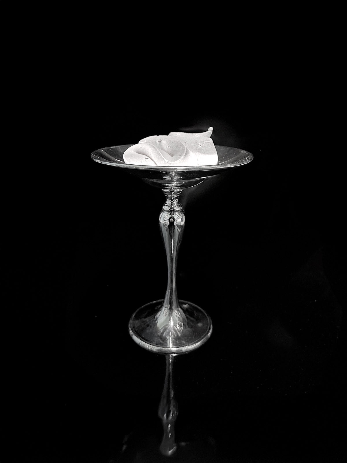 Heavy silver-plated footed bowl with elegant pedestal base