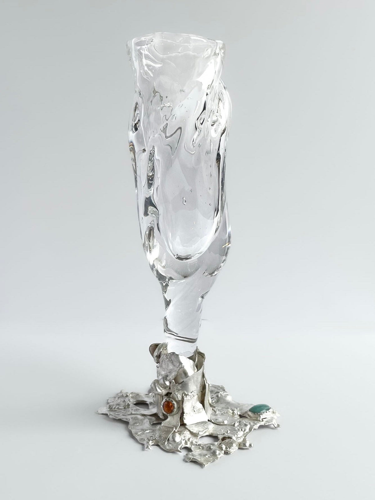 Jewelled Goblet no. 6 x Lindsey Fontijn — side angle showing clear glass and silver base