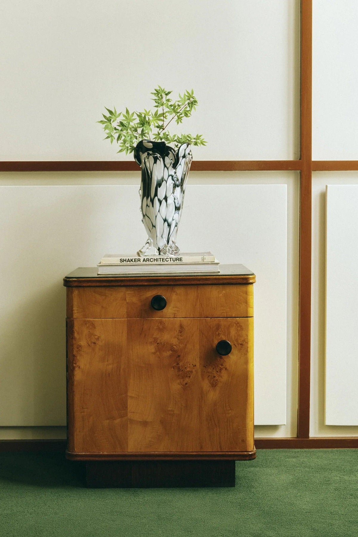 S.R. VINTAGE DRAPE GLASS VASE — view 11