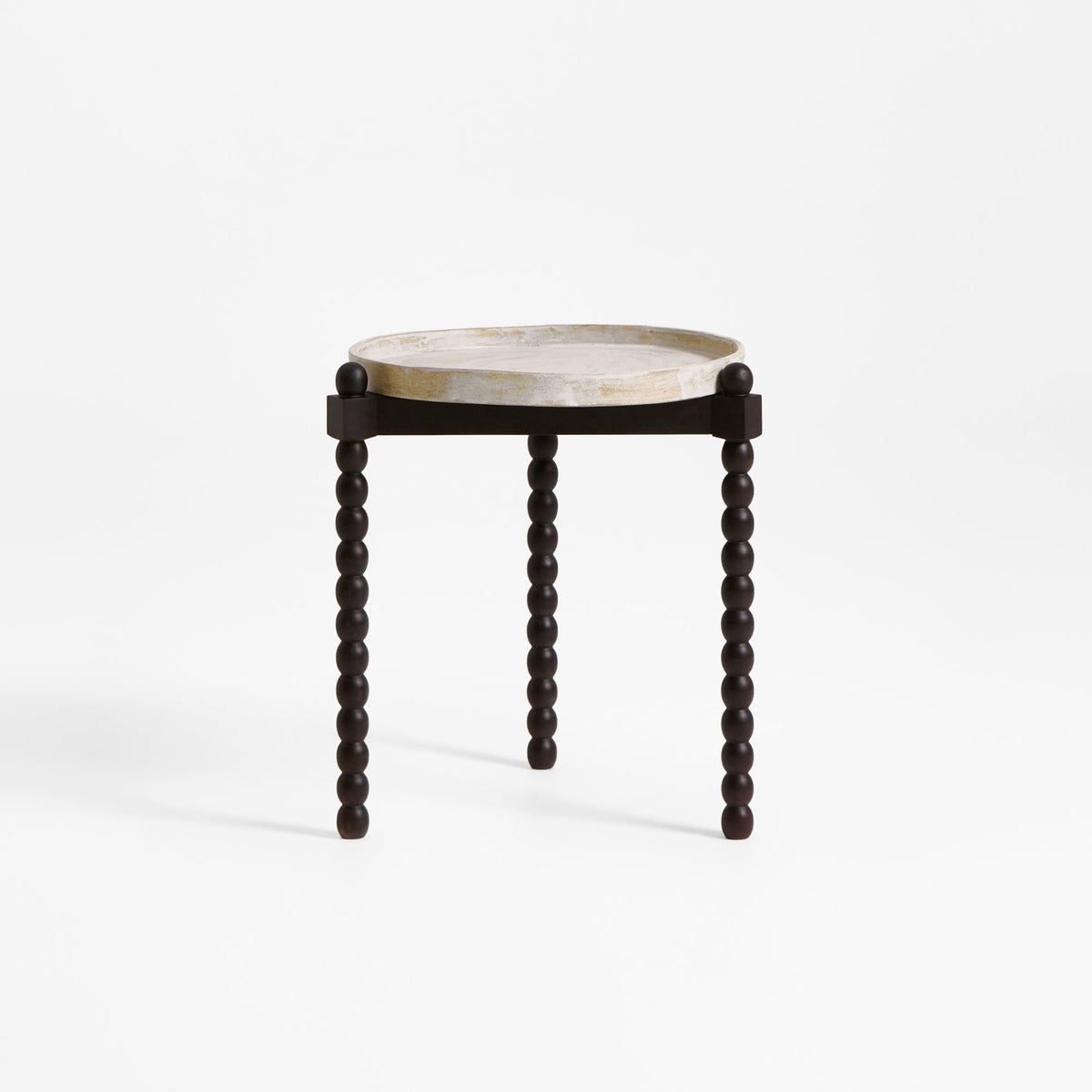 Bolha Tray Table — top view of round marble tray and wooden legs
