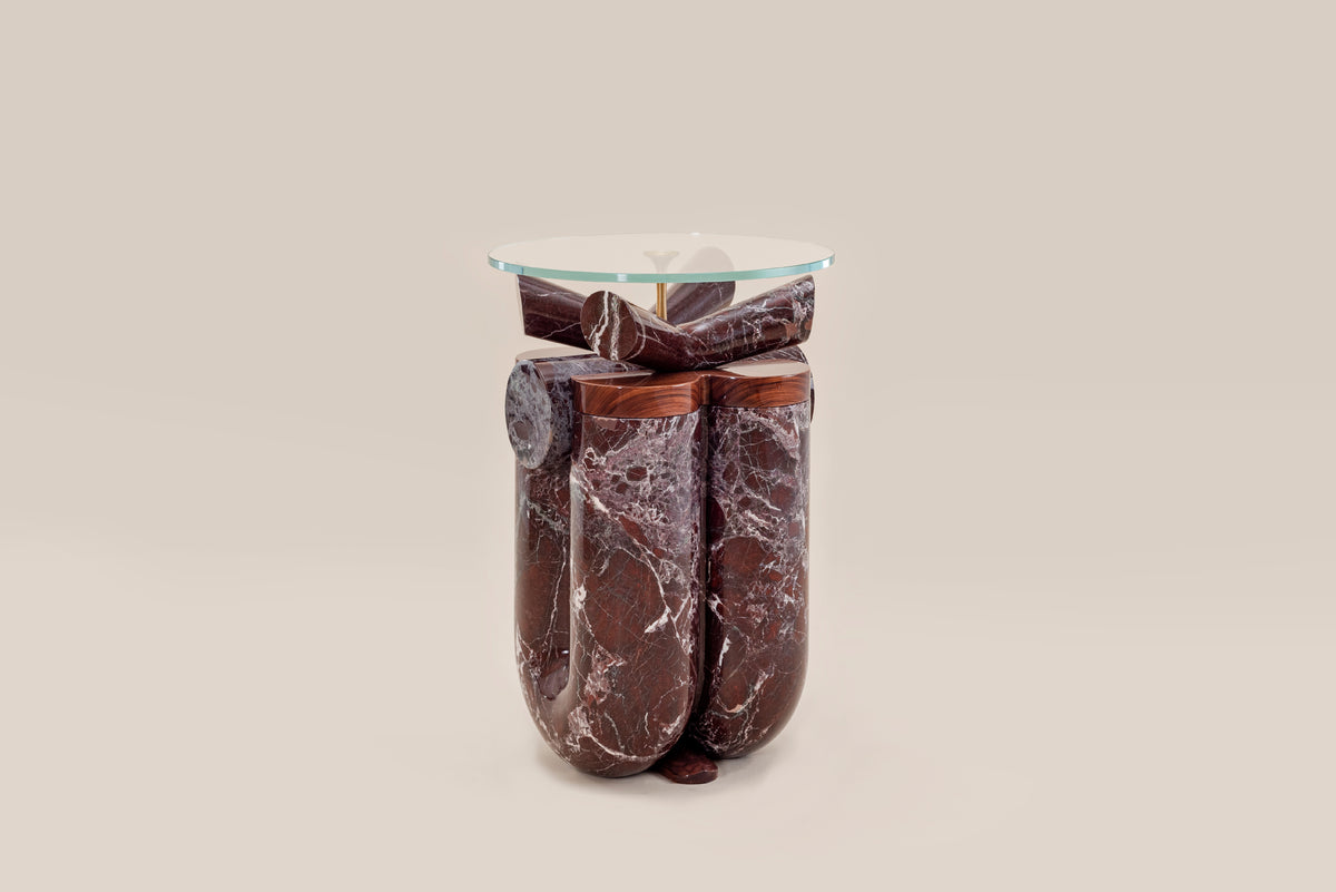Ceti Side table — front view of polished marble design