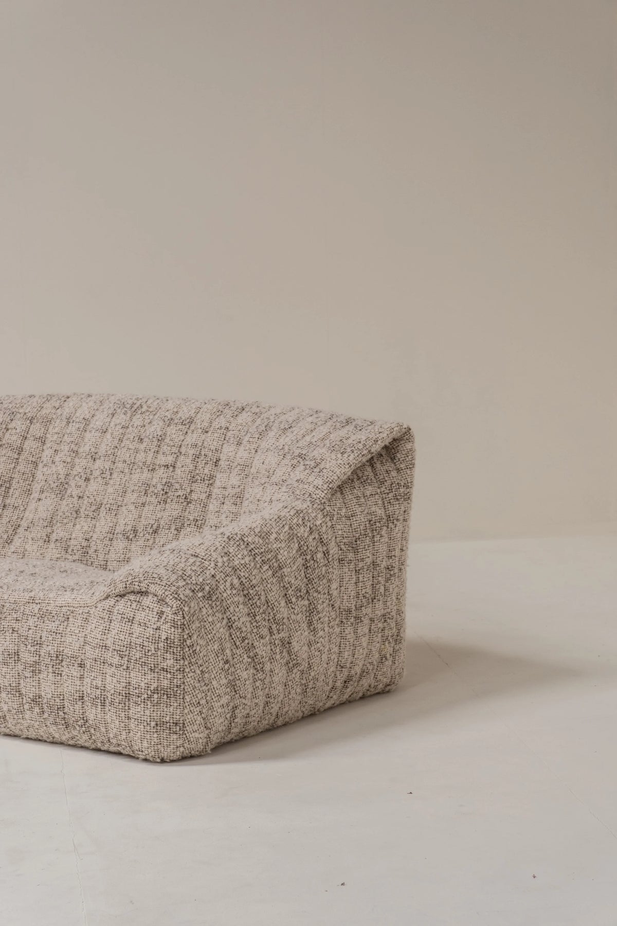 Sandra Sofa by Annie Hiéronimus for Cinna, France, 1970s — side angle