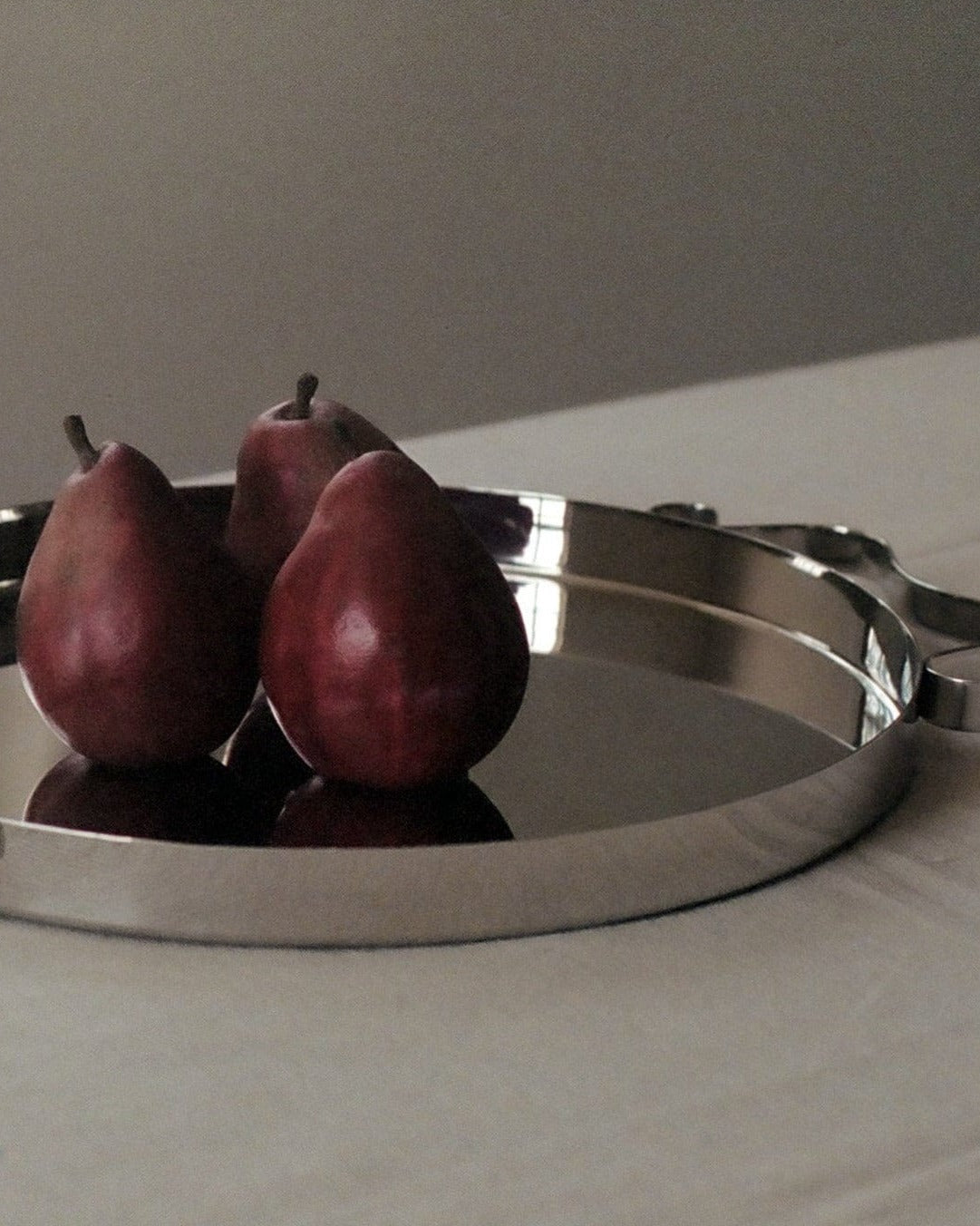 Squiggle Tray – Mirror-Polished Stainless Steel by Sophie Lou Jacobsen | The Oblist