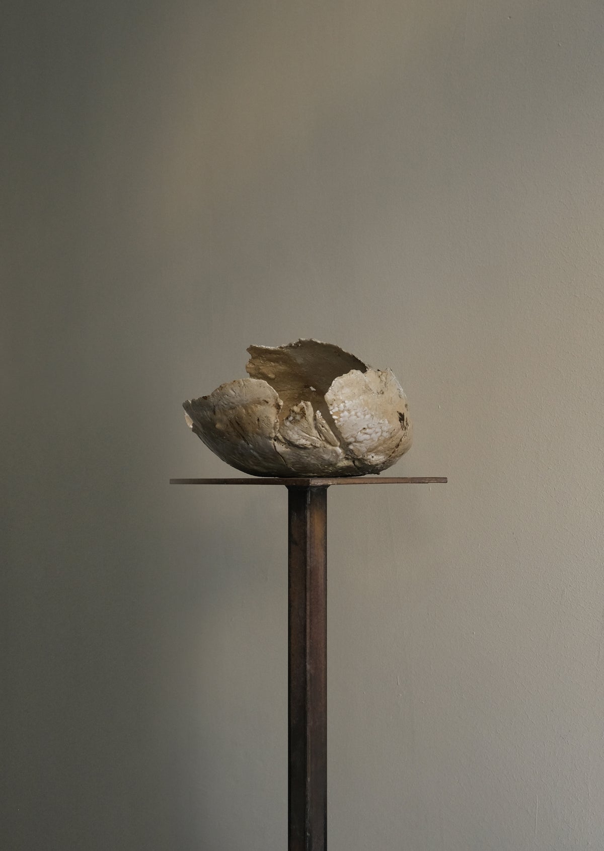 Nest V, Ceramic Sculpture — lifestyle setting