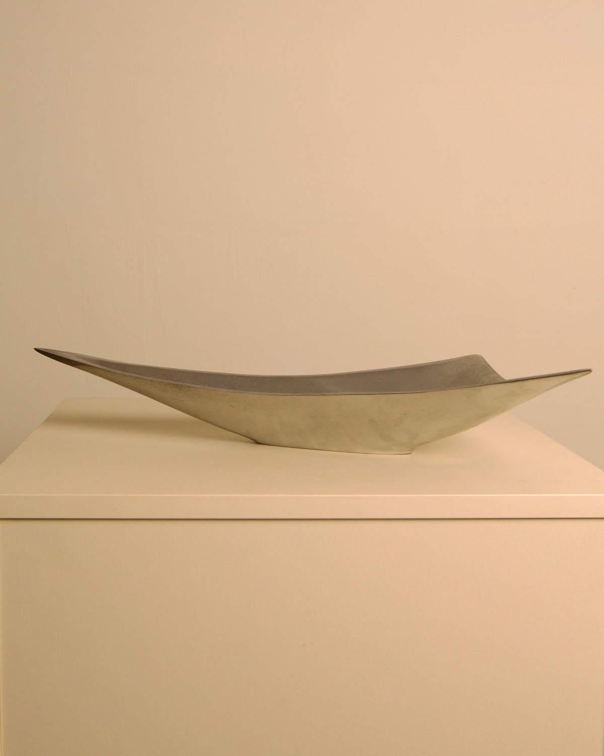Italian "Triangle" aluminium catch-all, 1980s — side angle