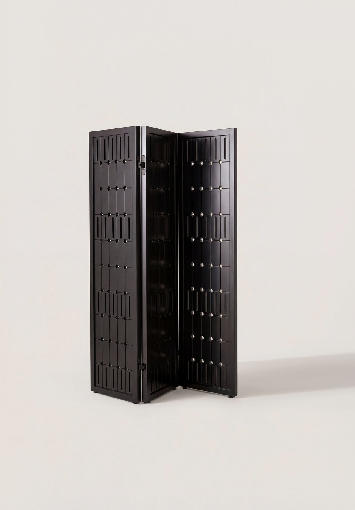 Folding Screen PARAVENT — detail view