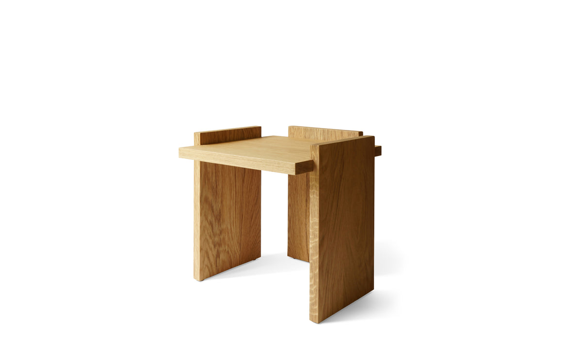 Juddas 01 Stool / Side Table — side angle