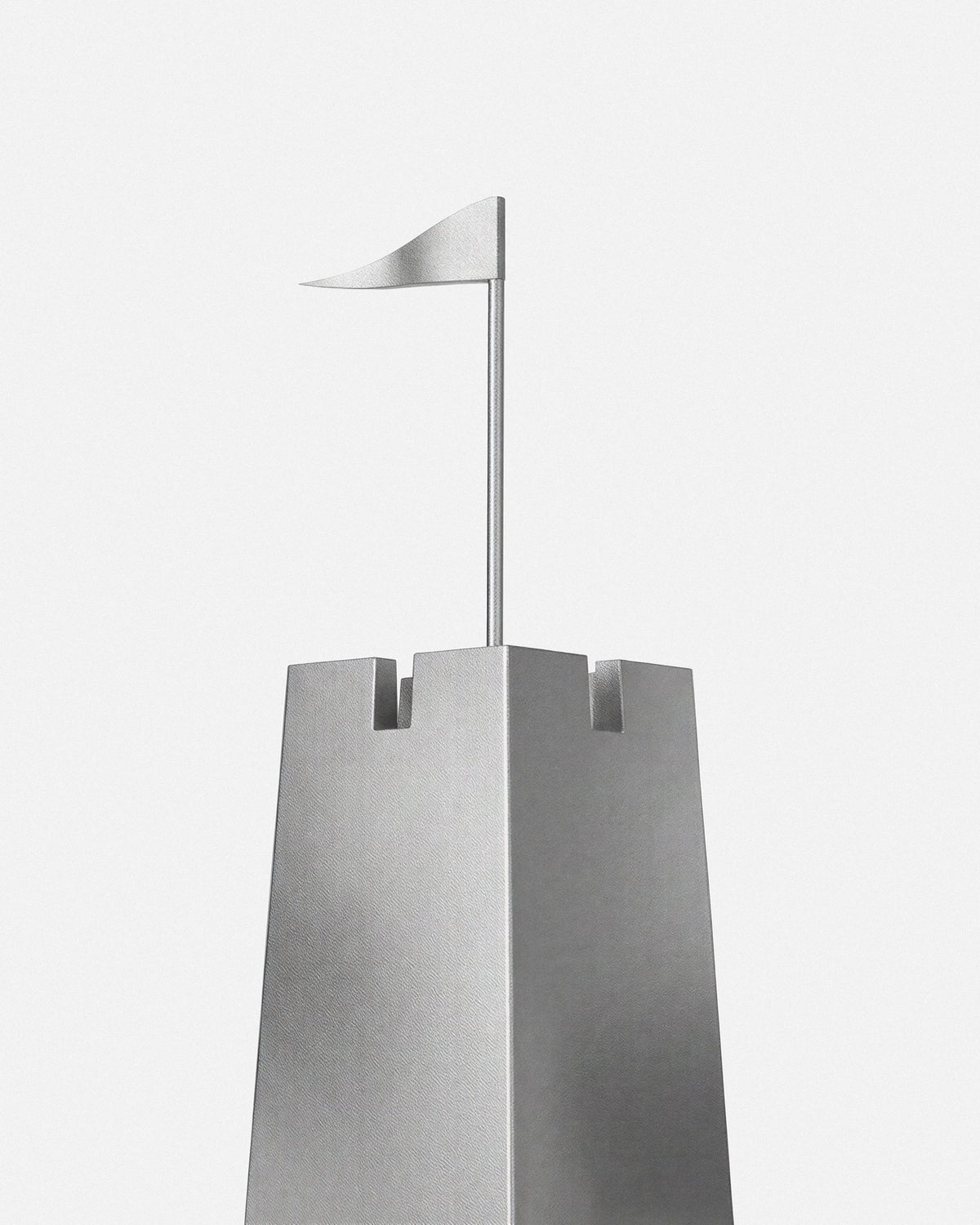 La Tour Prend Garde, Kristian Gavoille, 1991 - Ashtray in Cast Aluminium. — view 9