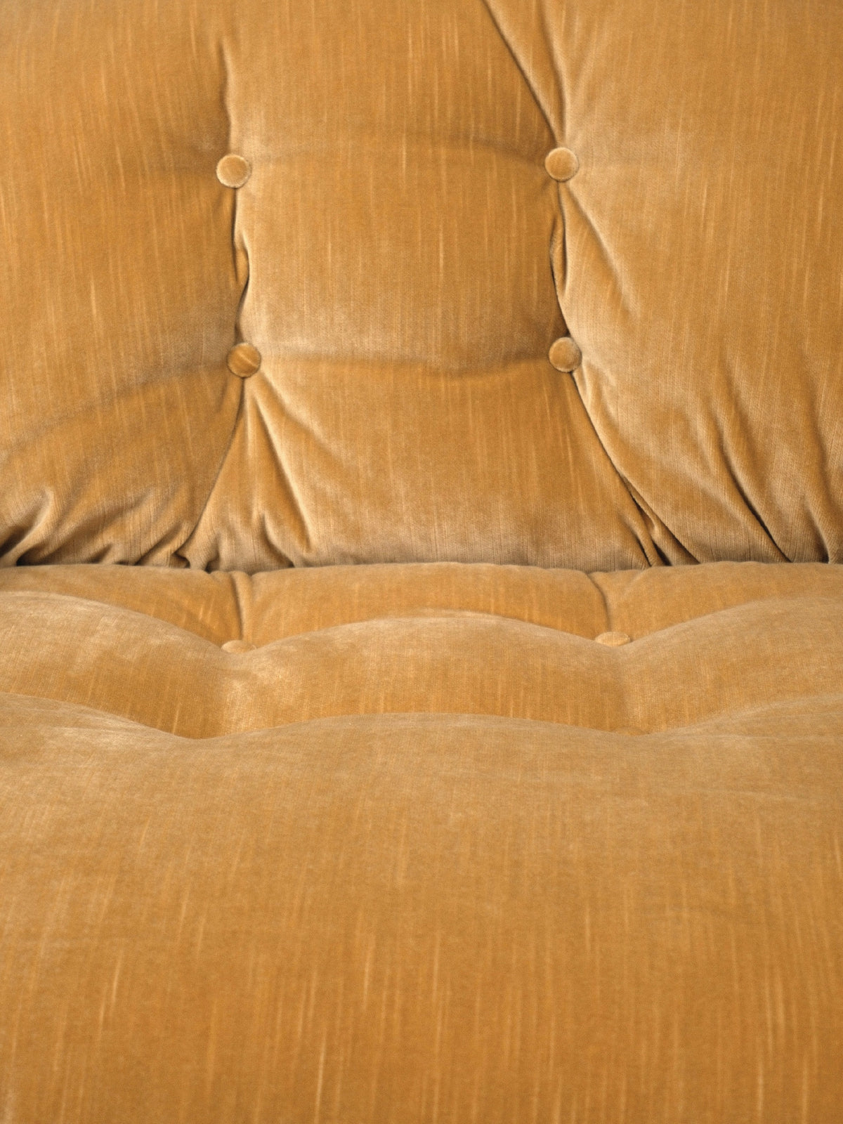 Mario Sabot Lounge Chair - Beige Velvet — detail view