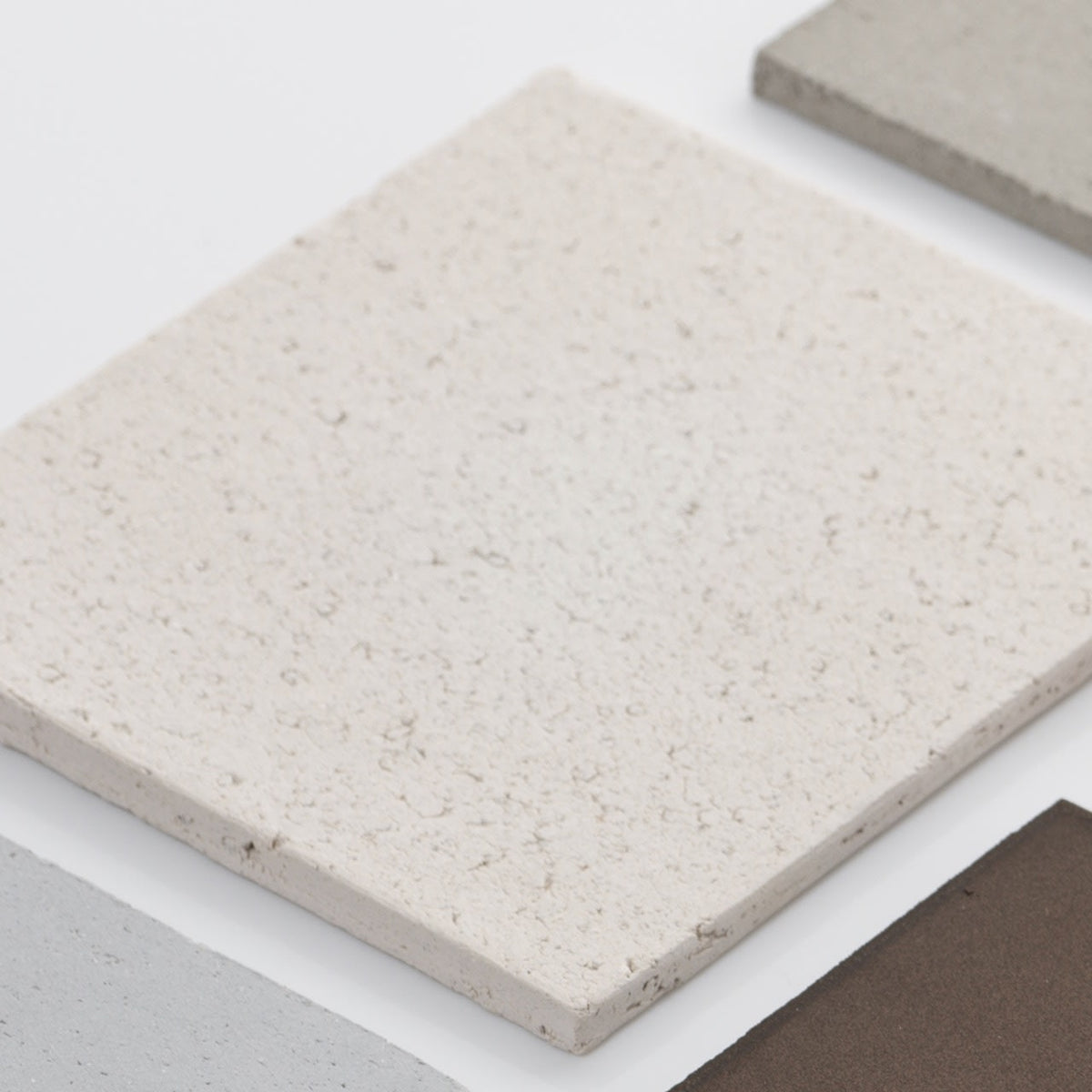 Ceramic floor lamp material texture samples in neutral tones