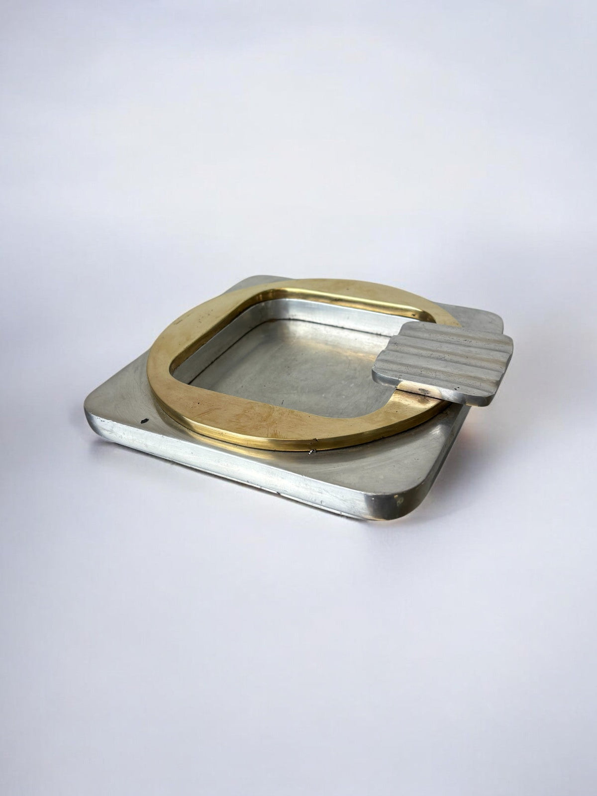 Sculptural brutalist ashtray by Leopold, Spain, 1970's by Malamar Studio | The Oblist