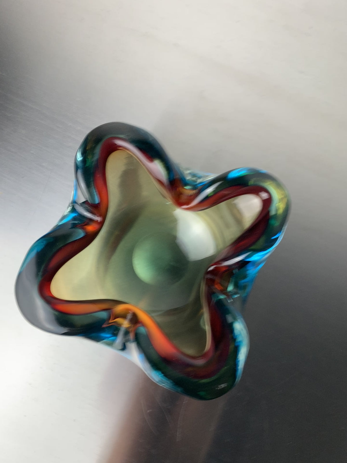 Sommerso trinket tray by Flavio Poli for Seguso, Murano glass, Italy, 1970's - Video