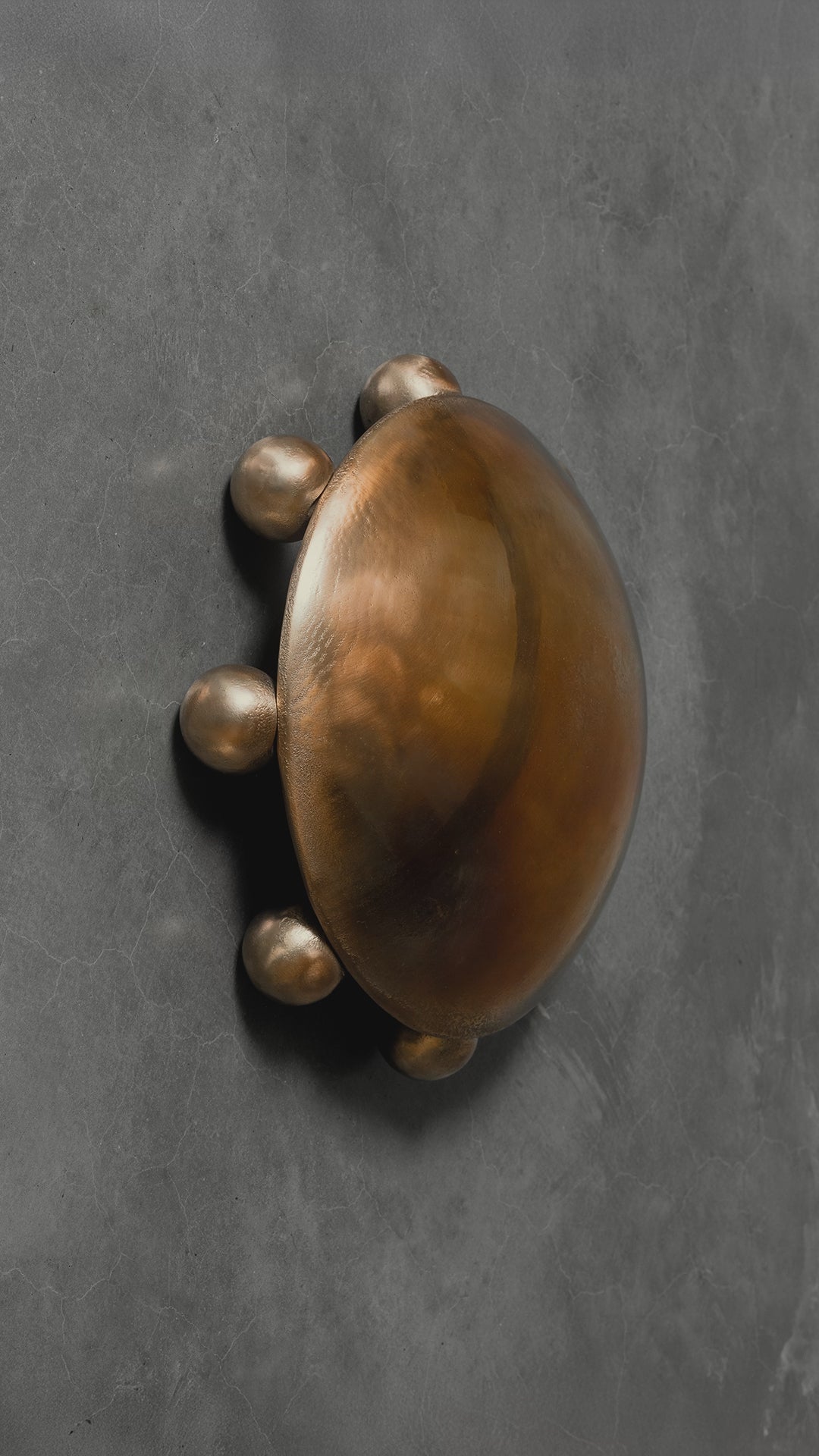 ALTER Sconce | Bronze - Video