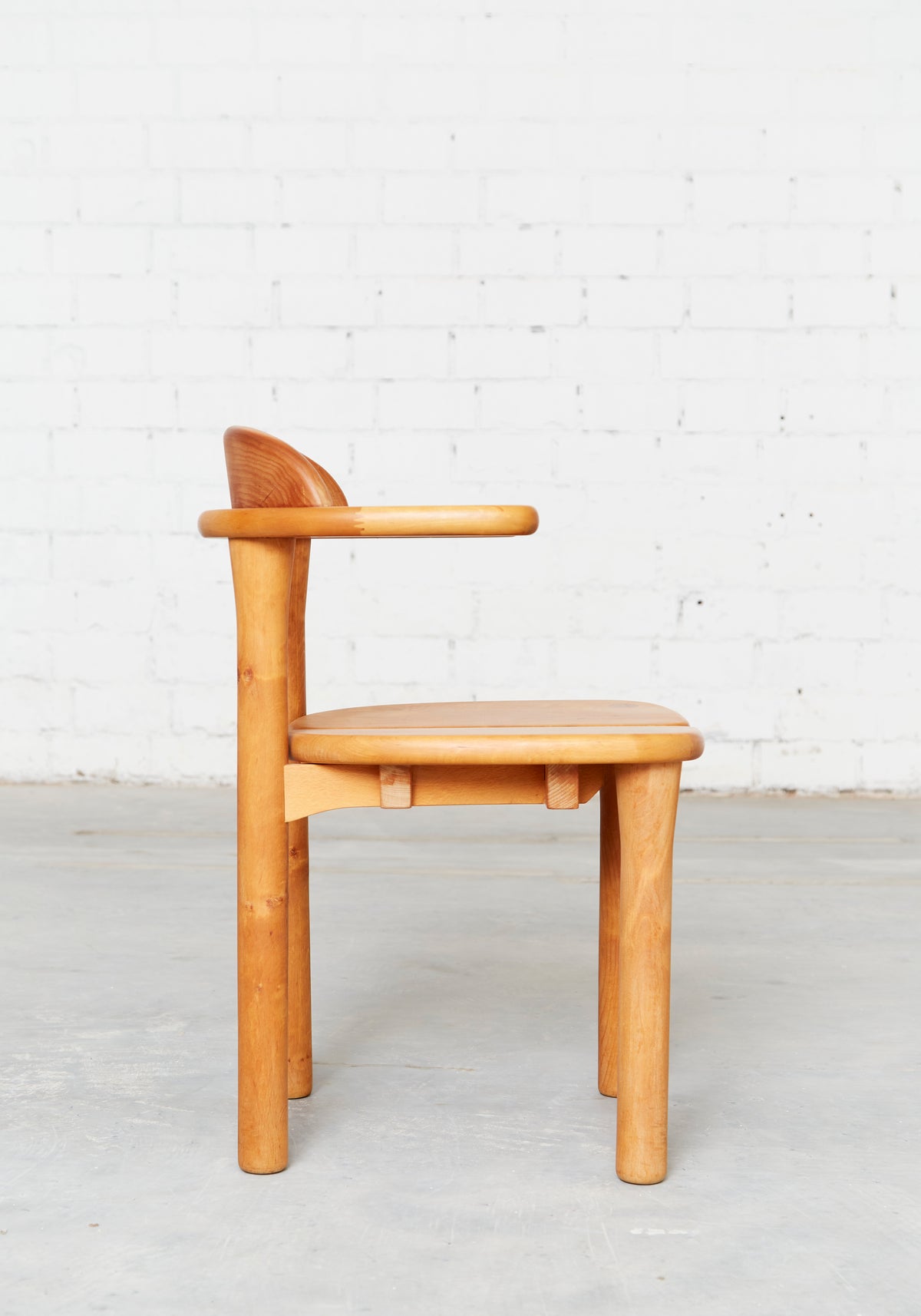 Set of 4 Erwin Berghammer Opus I Stühlen für Team 7 — lifestyle setting