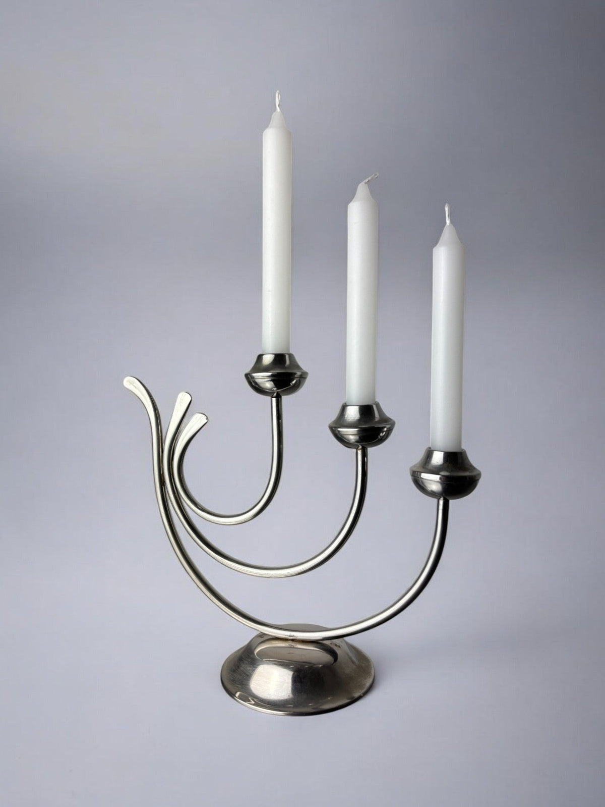Art deco candlestick in stainless steel, 3 flames, Spain, 1970's — detail view