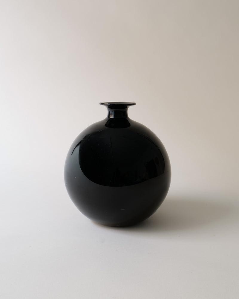 Harald Notini Flowerball Vase Pukeberg 1930s by Collection apart | The Oblist — black glass, vintage design