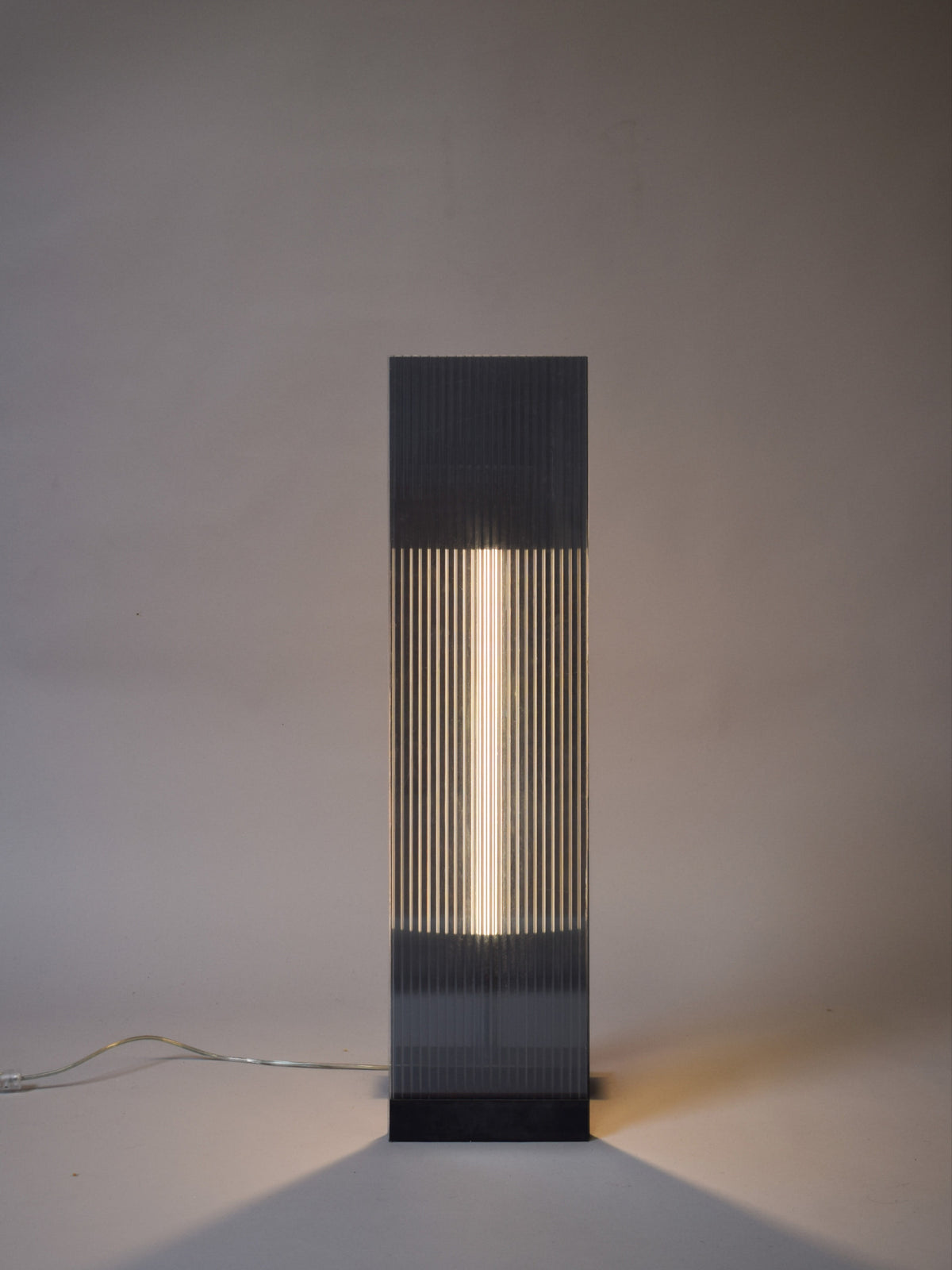 POLY-C-1 extra tall - smoke — side angle
