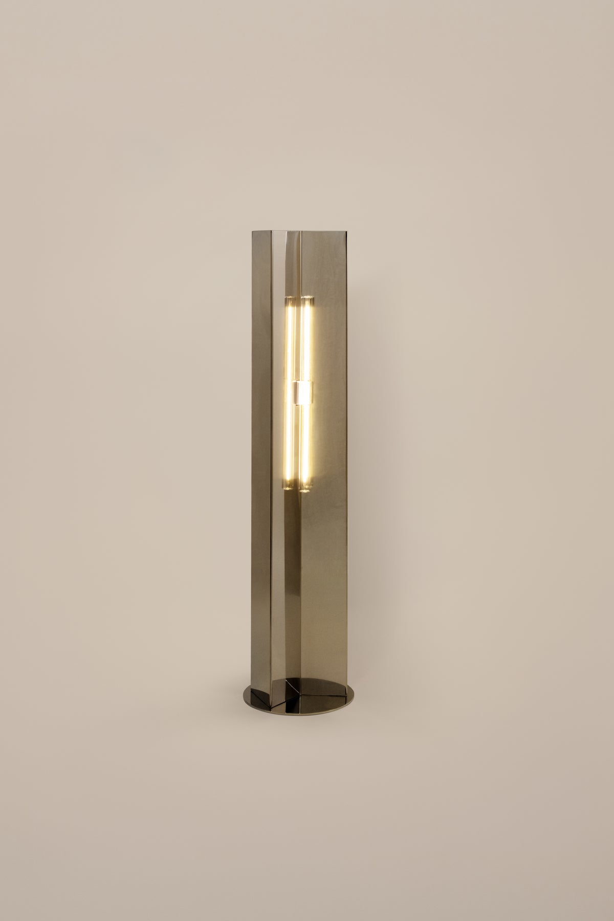 'Arrow 120' Floor Lamp — lifestyle setting