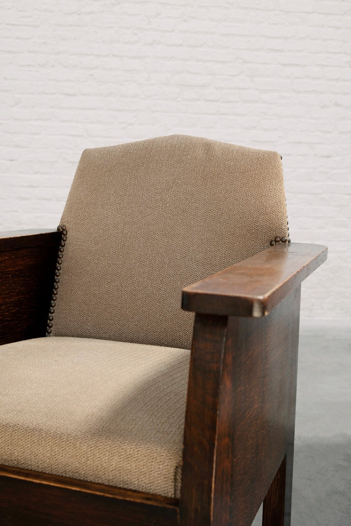 Pair of Hague School Oak Armchairs, Netherlands, 1920s — additional view