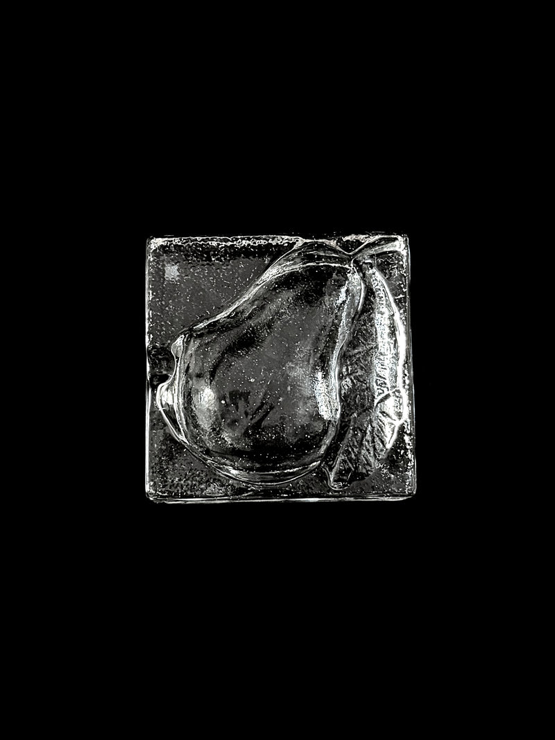 Vintage glass ashtray by LA PARADE | The Oblist