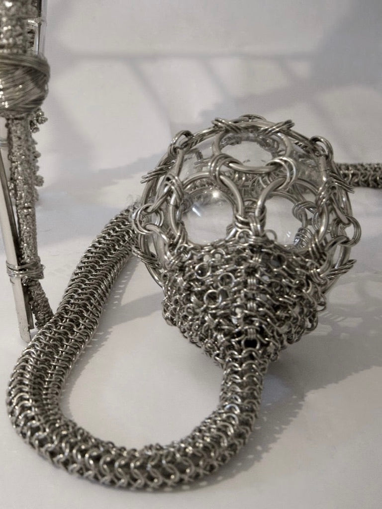 Single-Pendant 'Chainmail Droplet' Chandelier — detail view