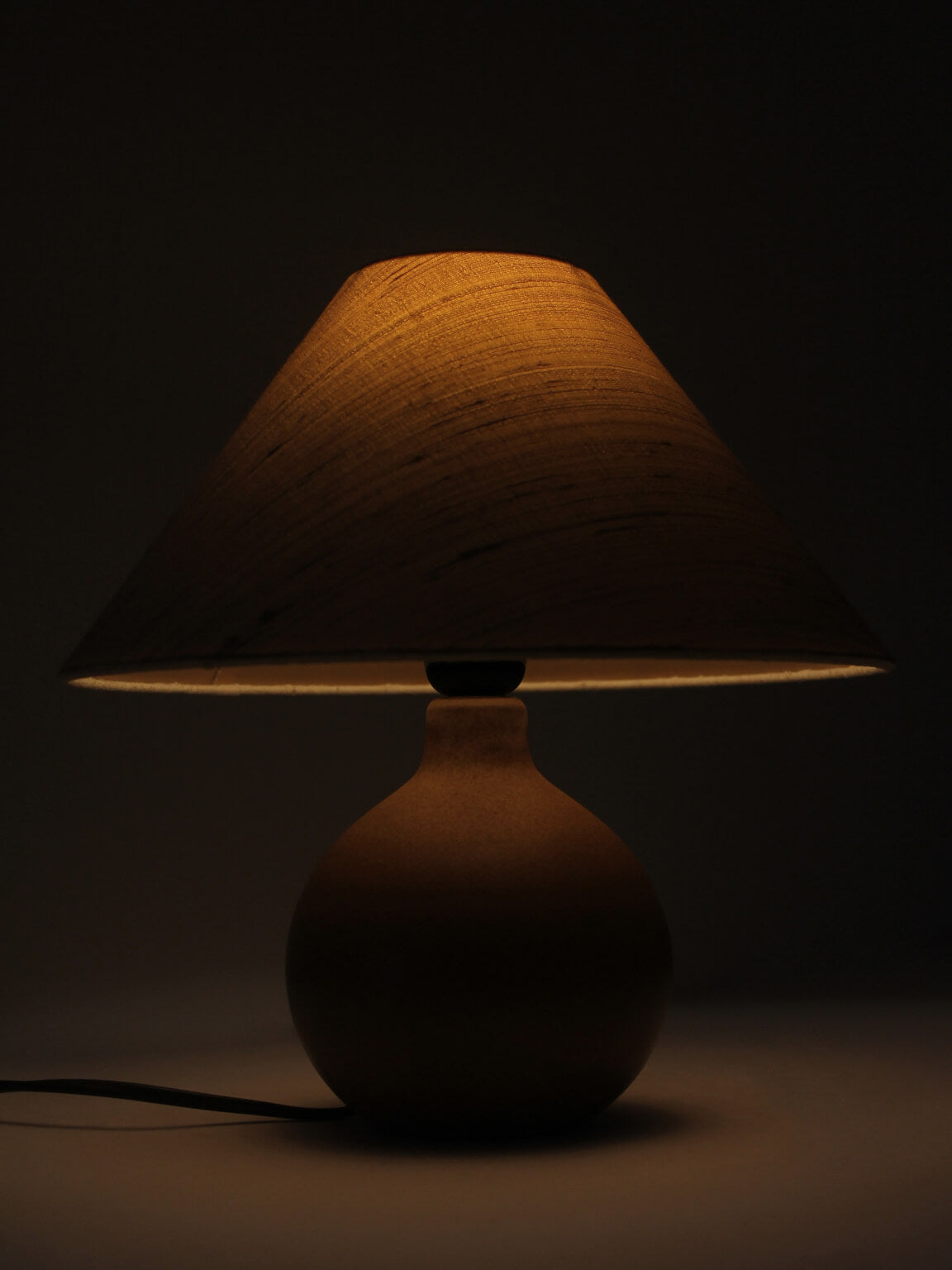 Mid-Century Mustard Sphere Ceramic Shade Lamp By Krösselbach — view 9