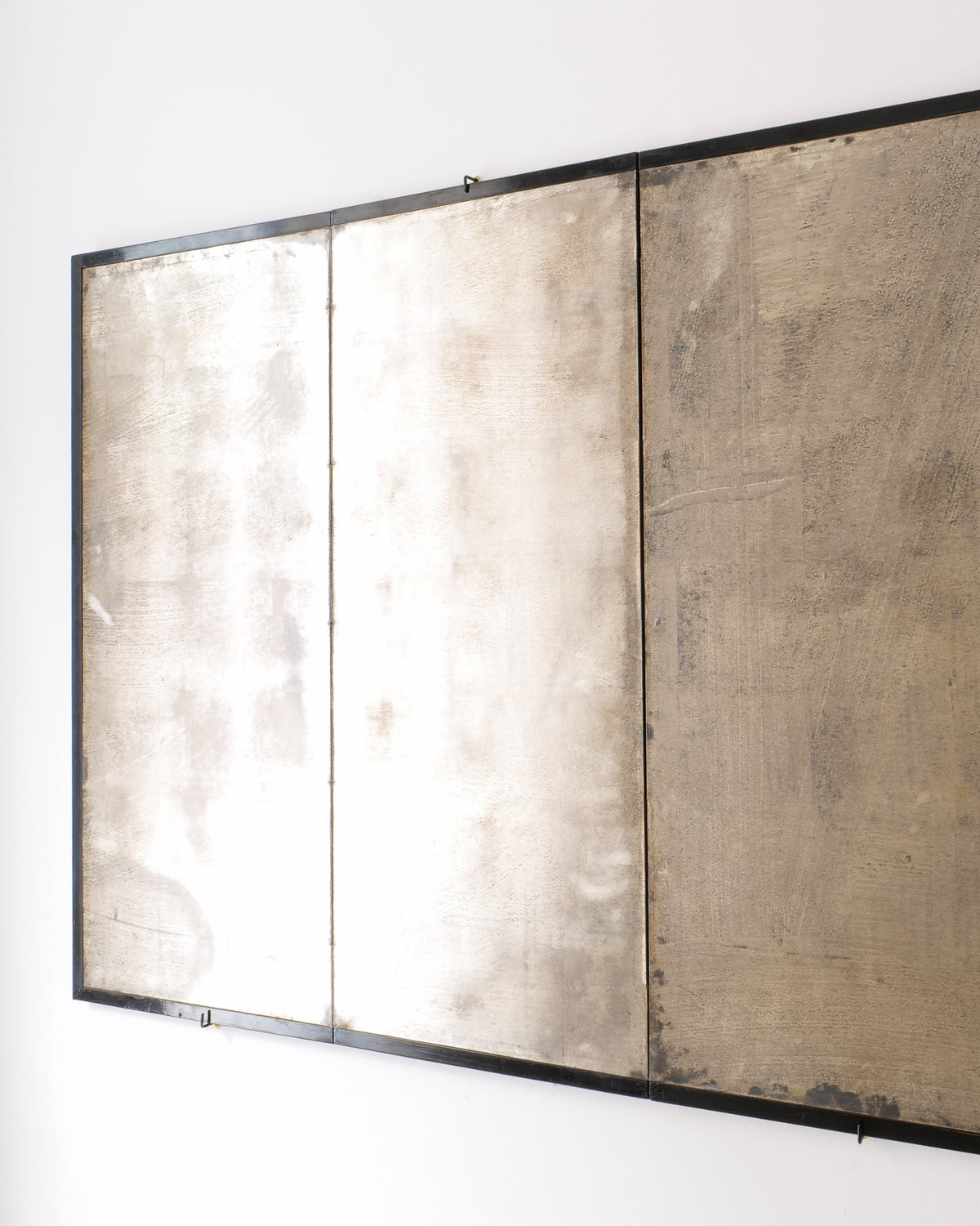 Byôbu Folding Screen Japan C1900 — angled view of metallic surface