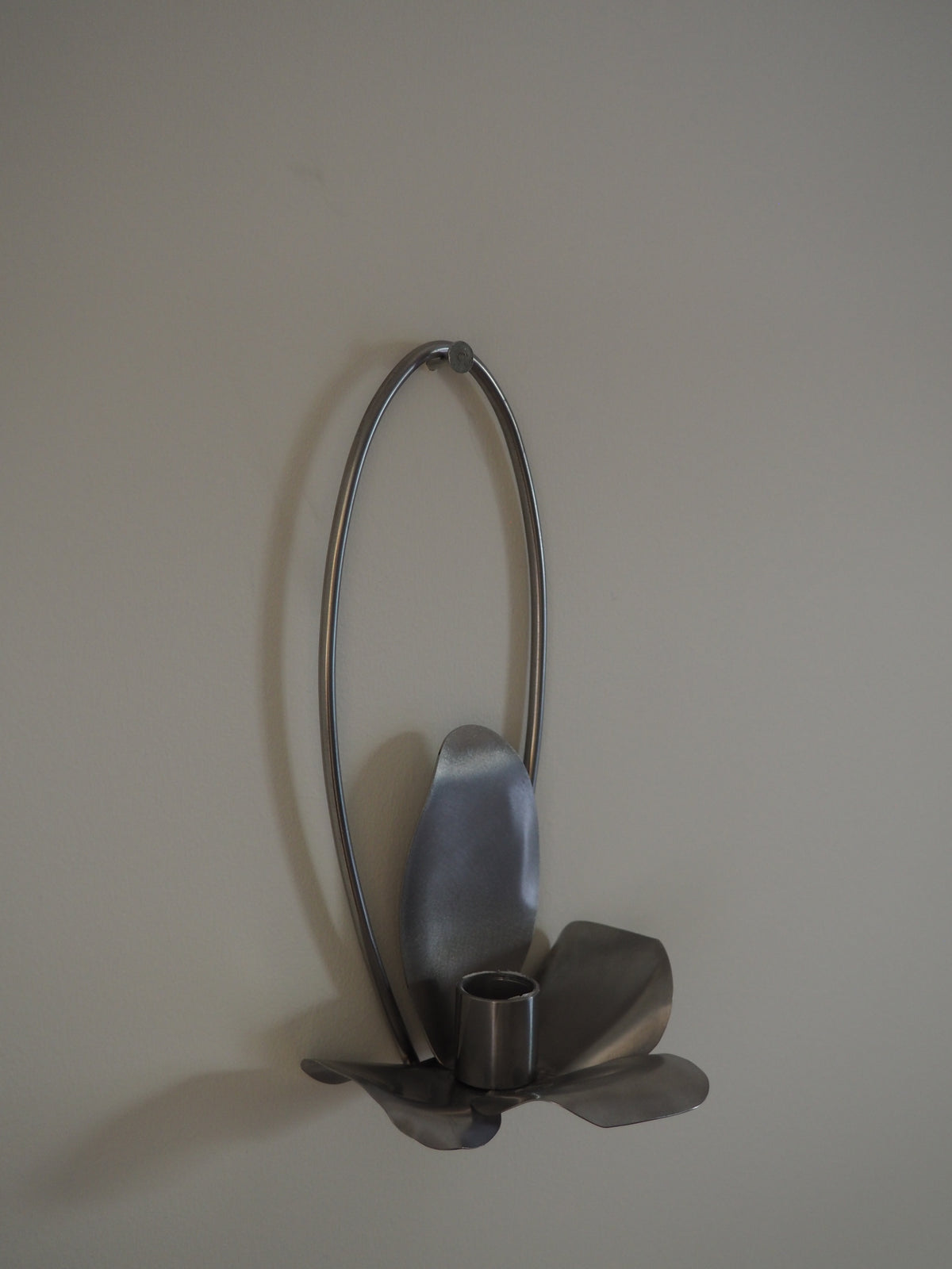 PETALE CANDLEHOLDER — lifestyle setting