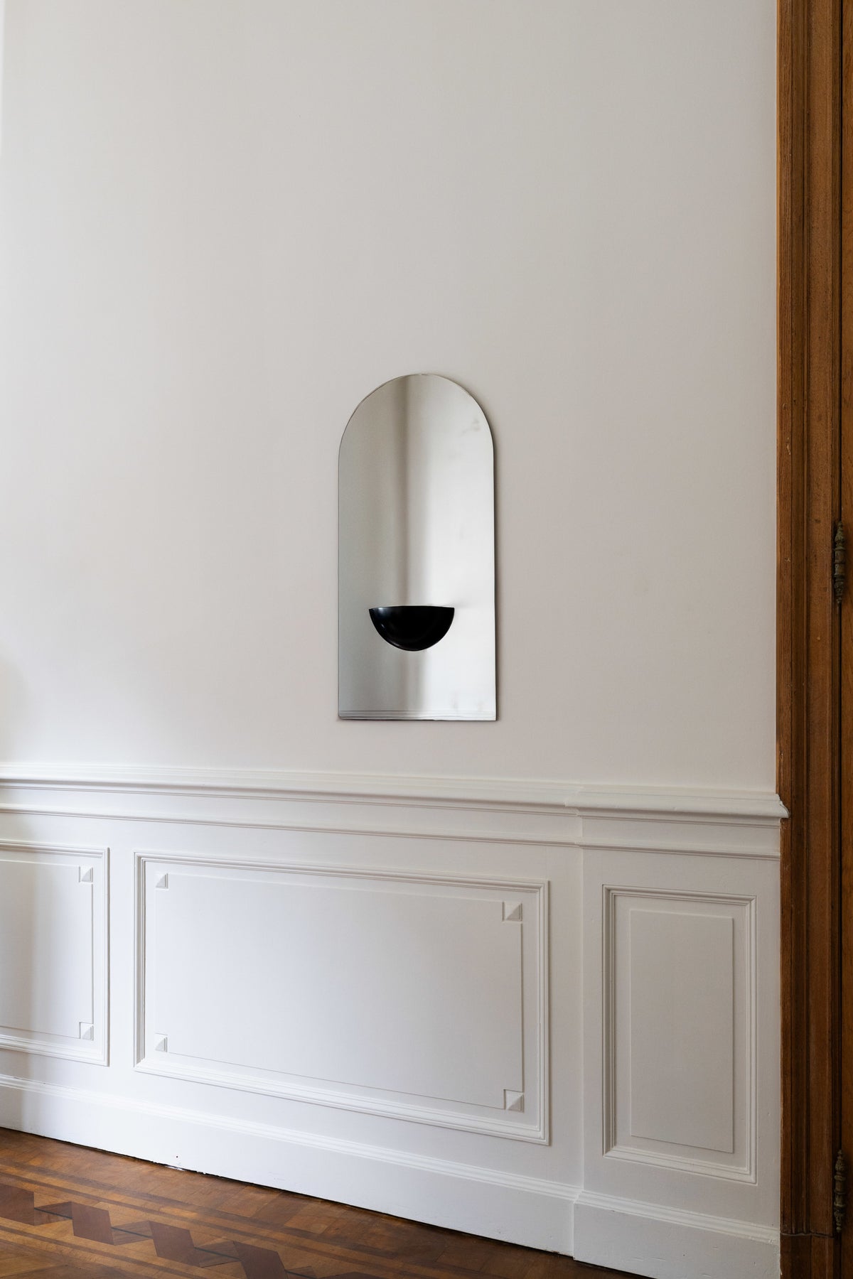 The Mirror of Simple Souls (Medium) - Contemporary Mirror in Steel by COSEINCORSO | The Oblist