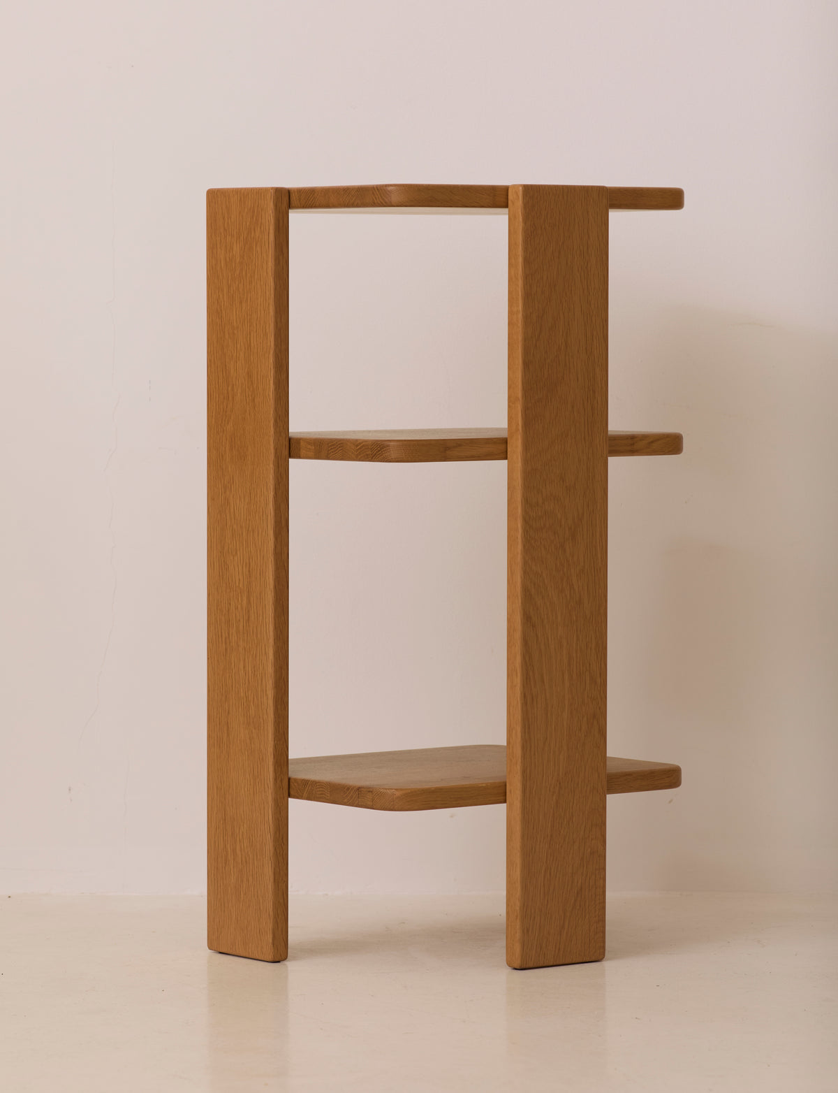 French Artisanal Shelf in Solid Oak c. 1980 — top view showing solid oak shelves