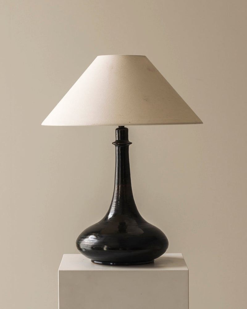 Elegant Set of Two identical French Ceramic Table Lamps, 1960s — side angle