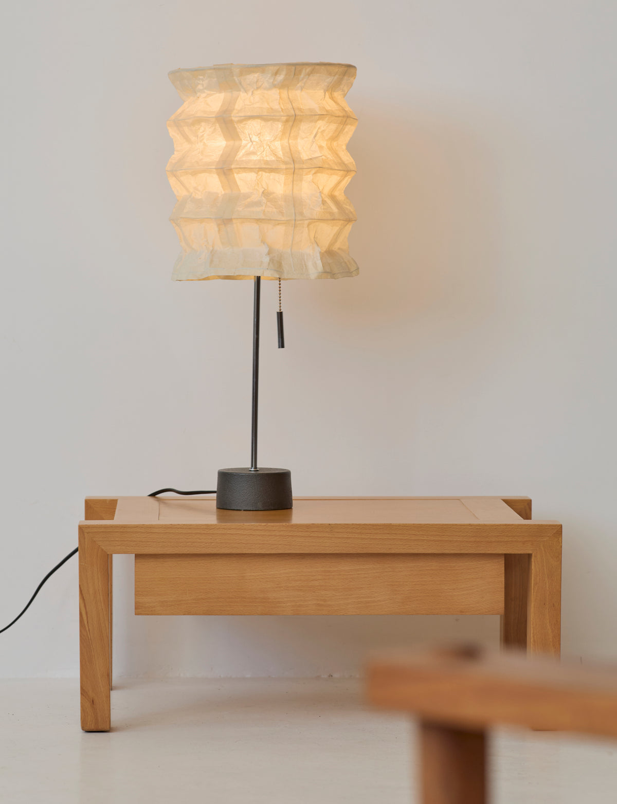 Vintage Ikea paper table lamp C. 1990 — detail view