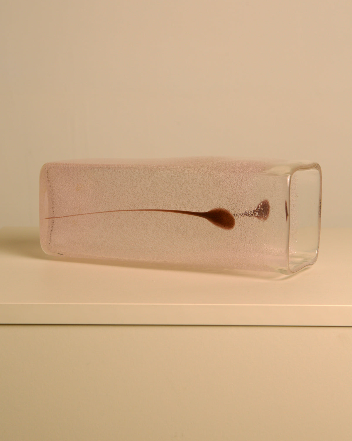Pair of Italian 80s Murano glass and purple feather vases — alternate view