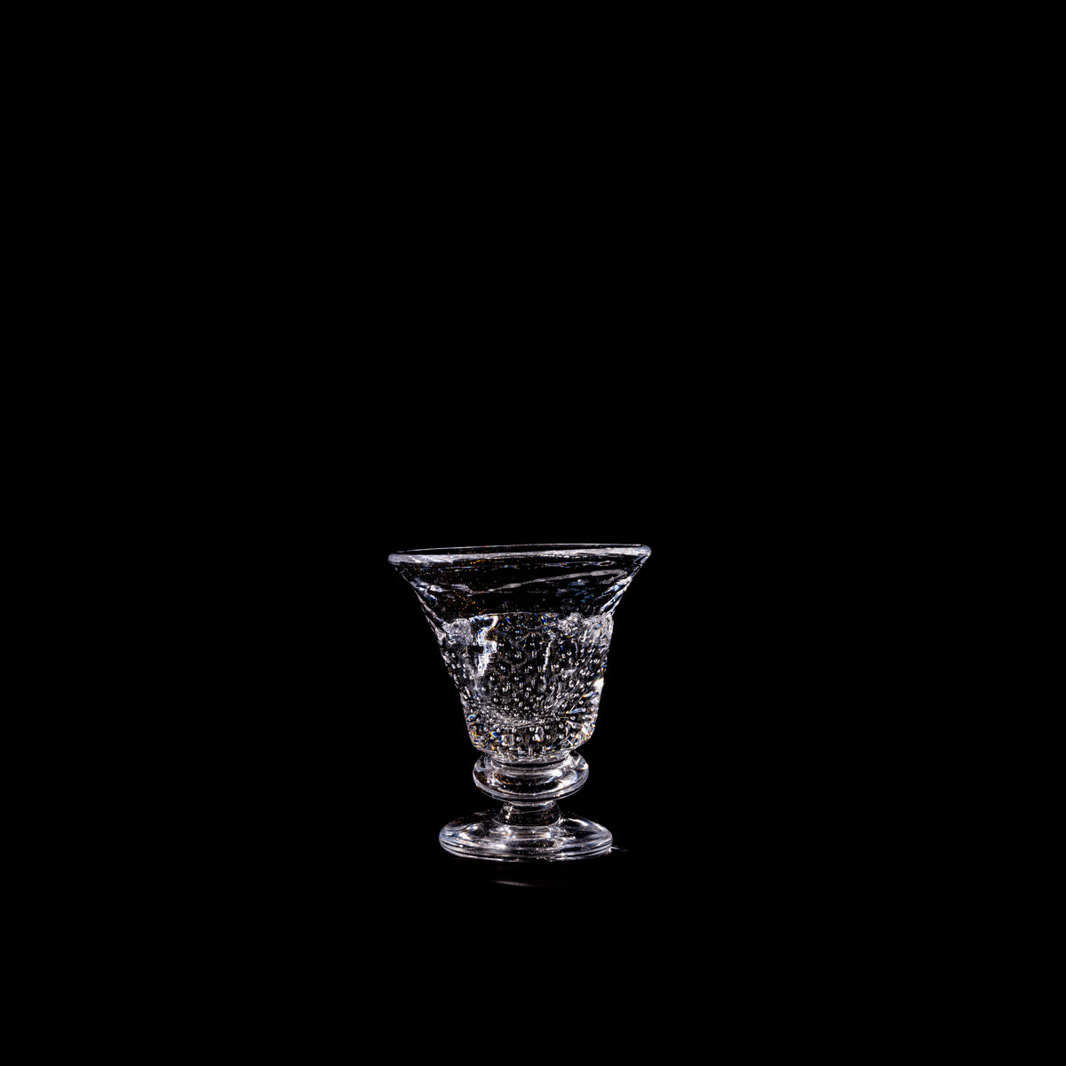 Blown Free-shaped Glass — close-up showing textured clear glass surface