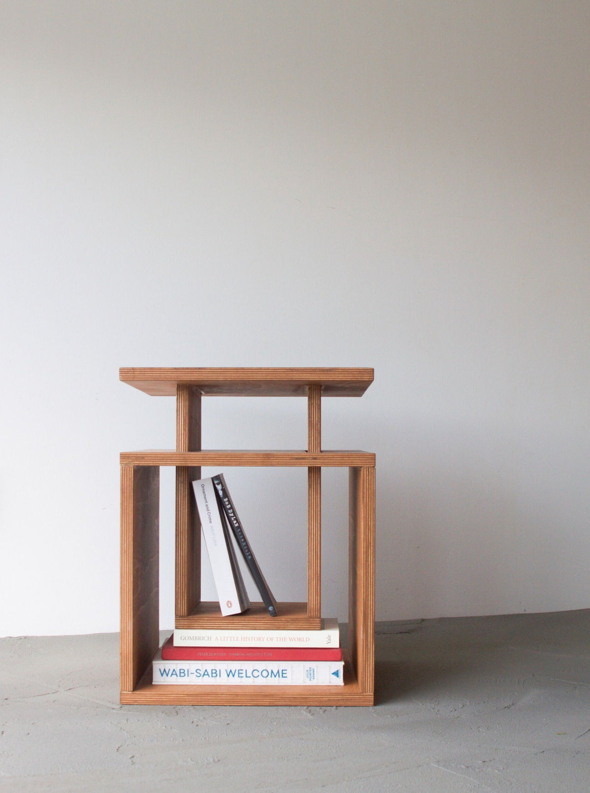 Cubo Side Table — detail view