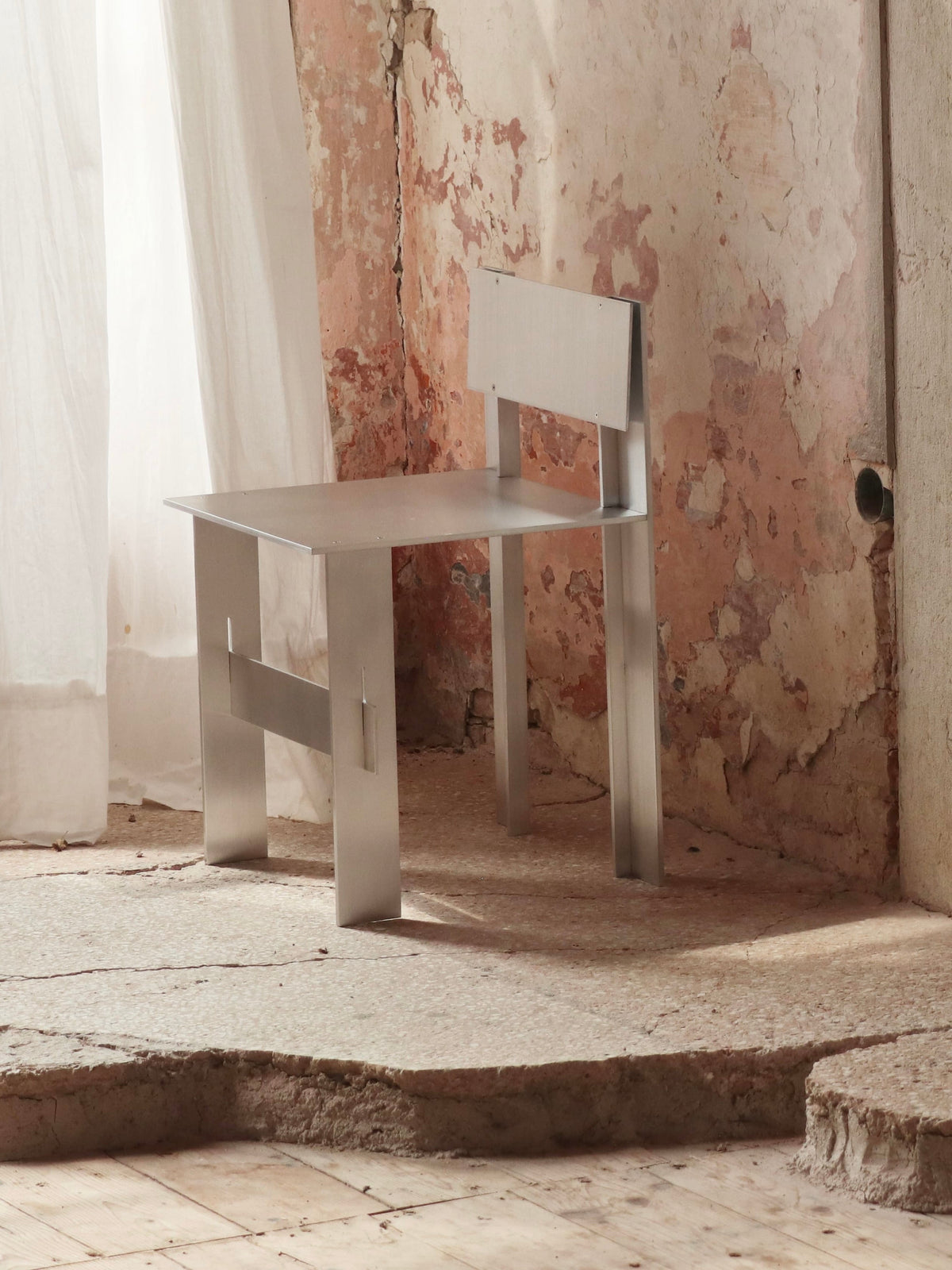 AL Chair — detail view