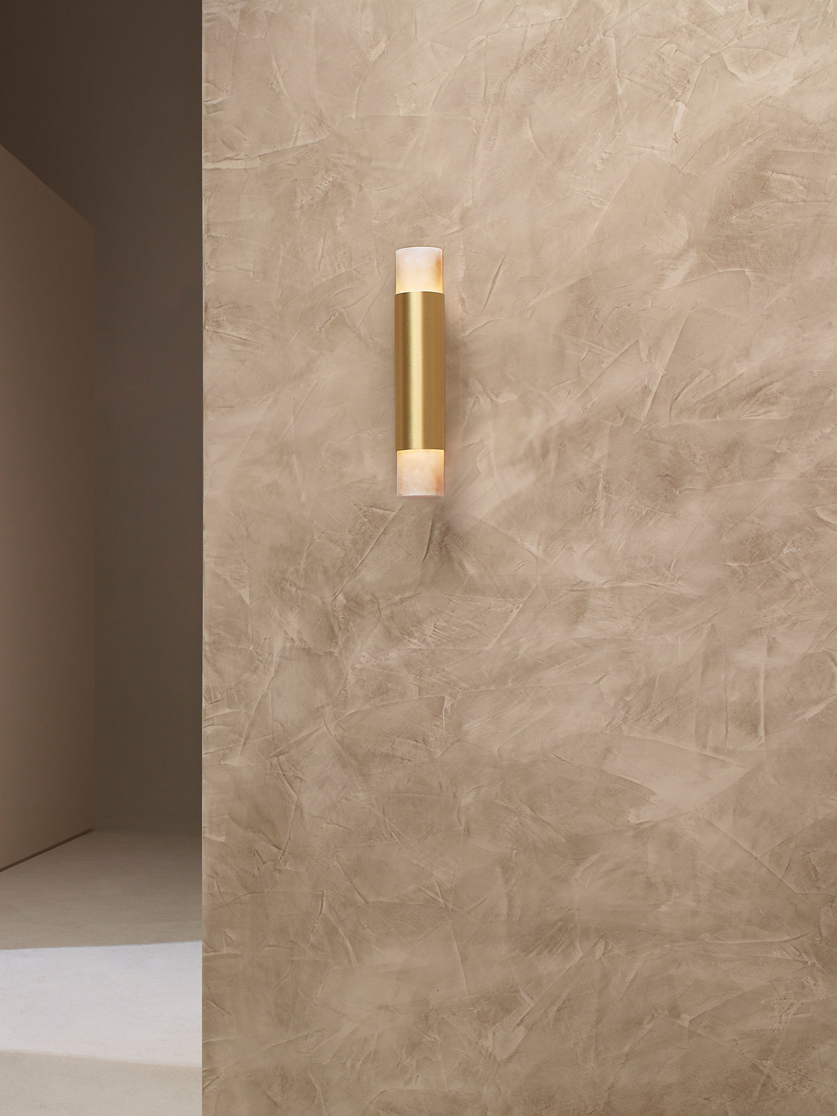 ROMA Wall Tall — side view against textured wall surface