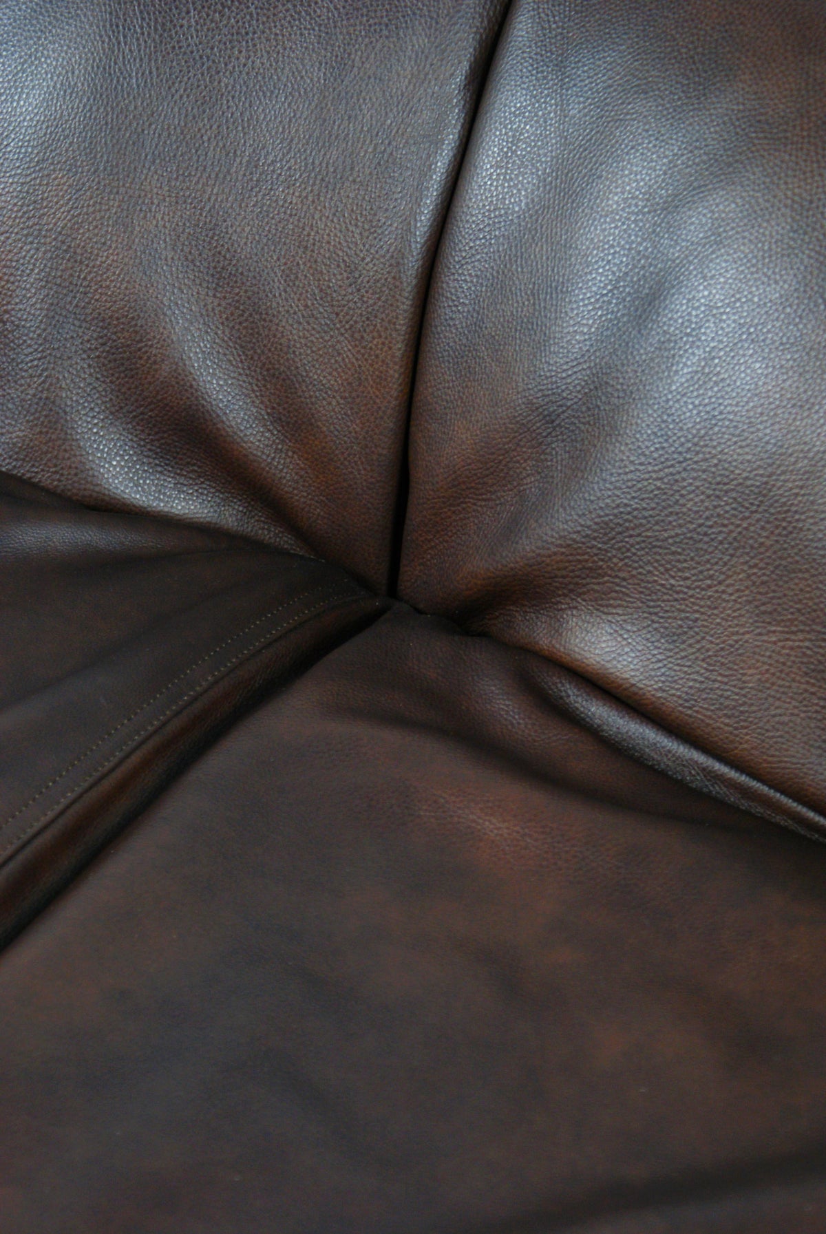 Sofa Le Bambole by Mario Bellini for B&B Italia — alternate view