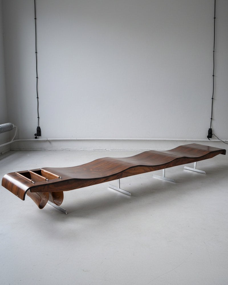 Vintage Onda Bench With Magazine Rack By Jorge Zalszupin For Atelier Moveis, 1950s by Galerie Boketto