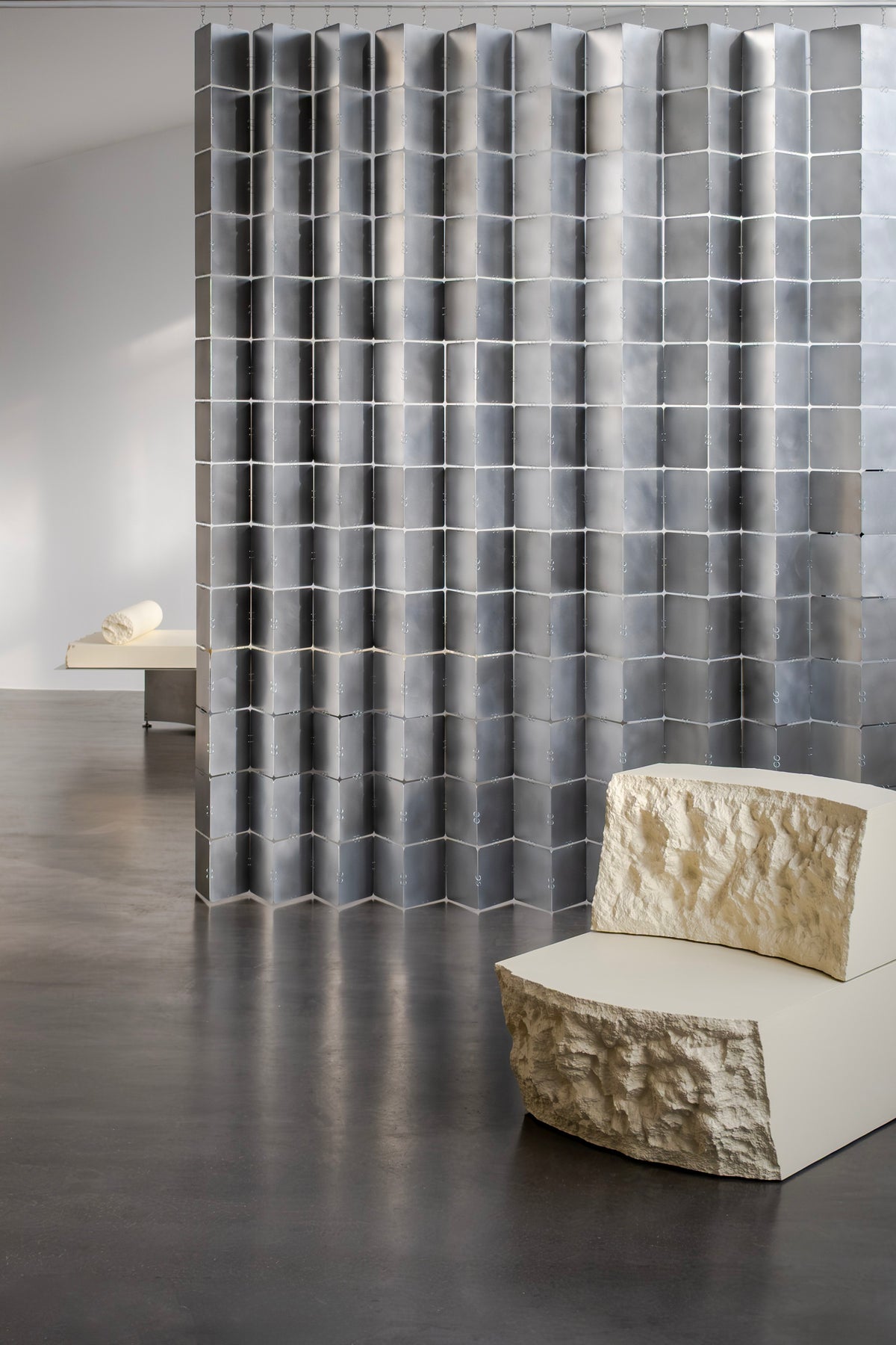 Nolastar_aluminium – Room Divider And Curtain — close-up