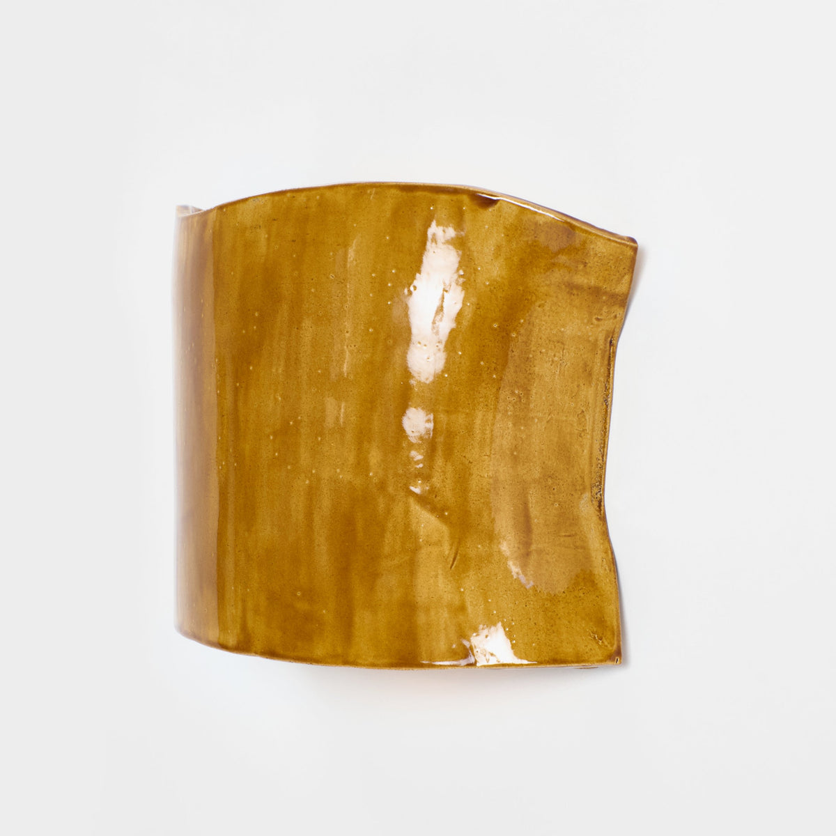 Papel - artisanal ceramic wall light  — lifestyle setting