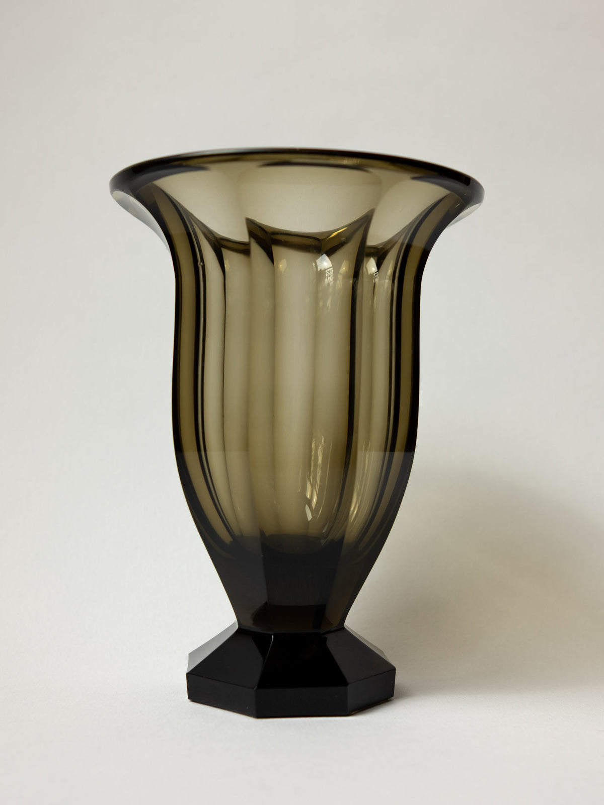 Art Deco Faceted Crystal Vase Attributed to Moser in Eldor | Czechoslovakia, c. 1930s — detail view