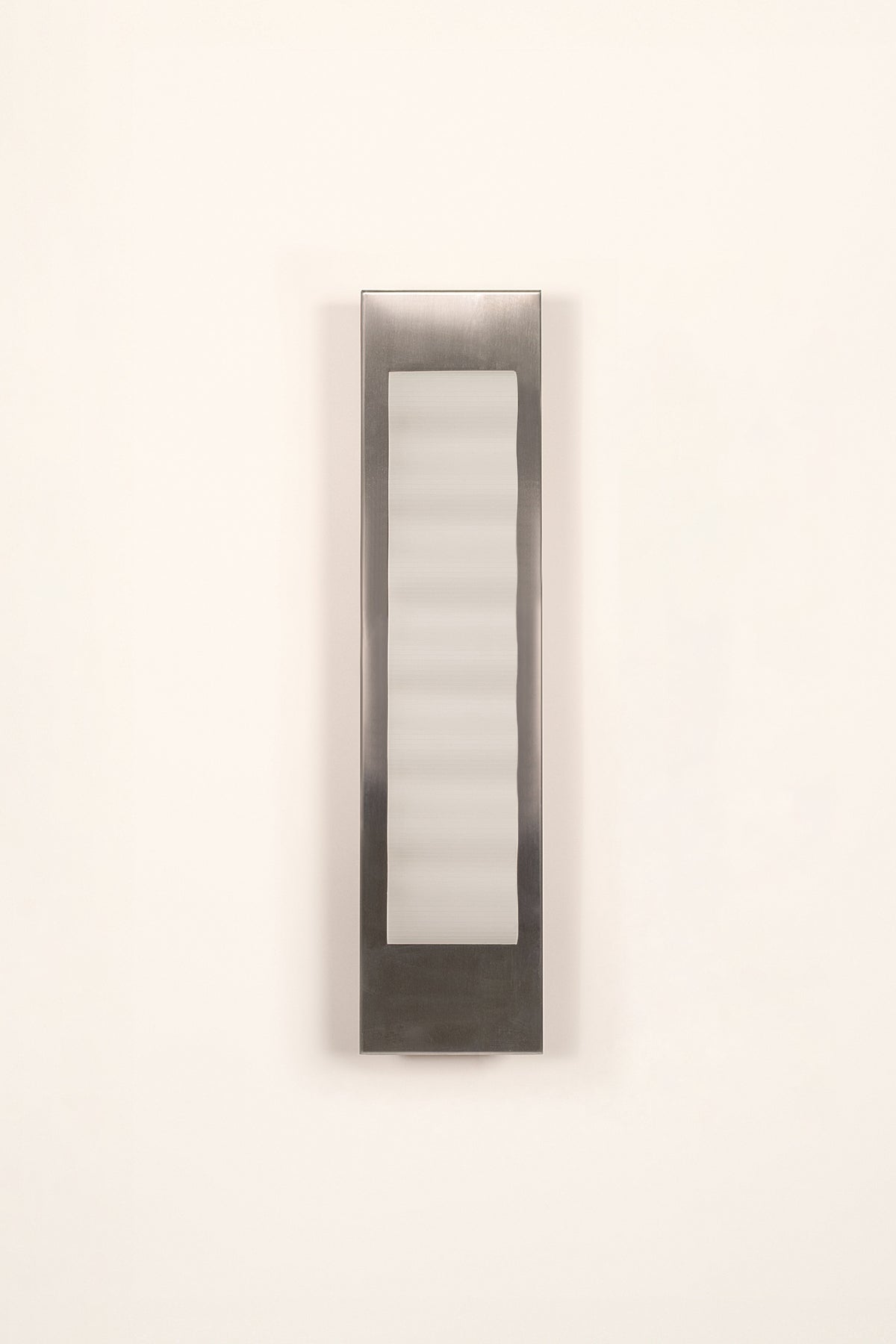 Frame Slim L CE by Violaine d'Harcourt | The Oblist