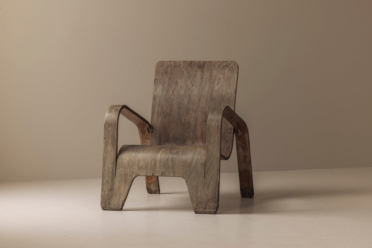 Early modernist LaWo1 armchair by Han Pieck for Lawo Ommen, the Netherlands 1946 by Modern Living | The Oblist