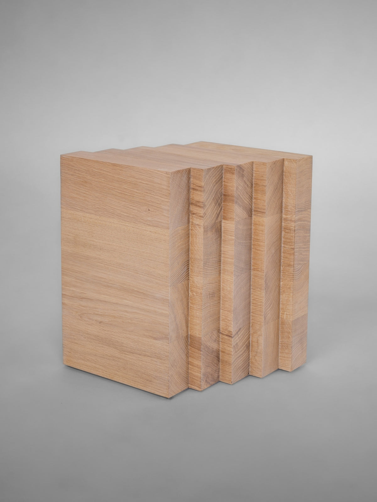 Scalae Side Table — close-up