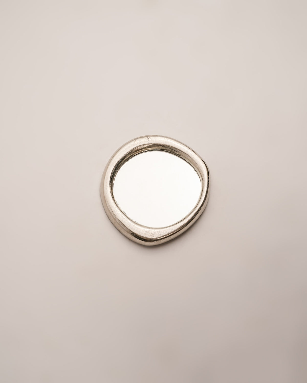 Cytos Mirrors — close-up
